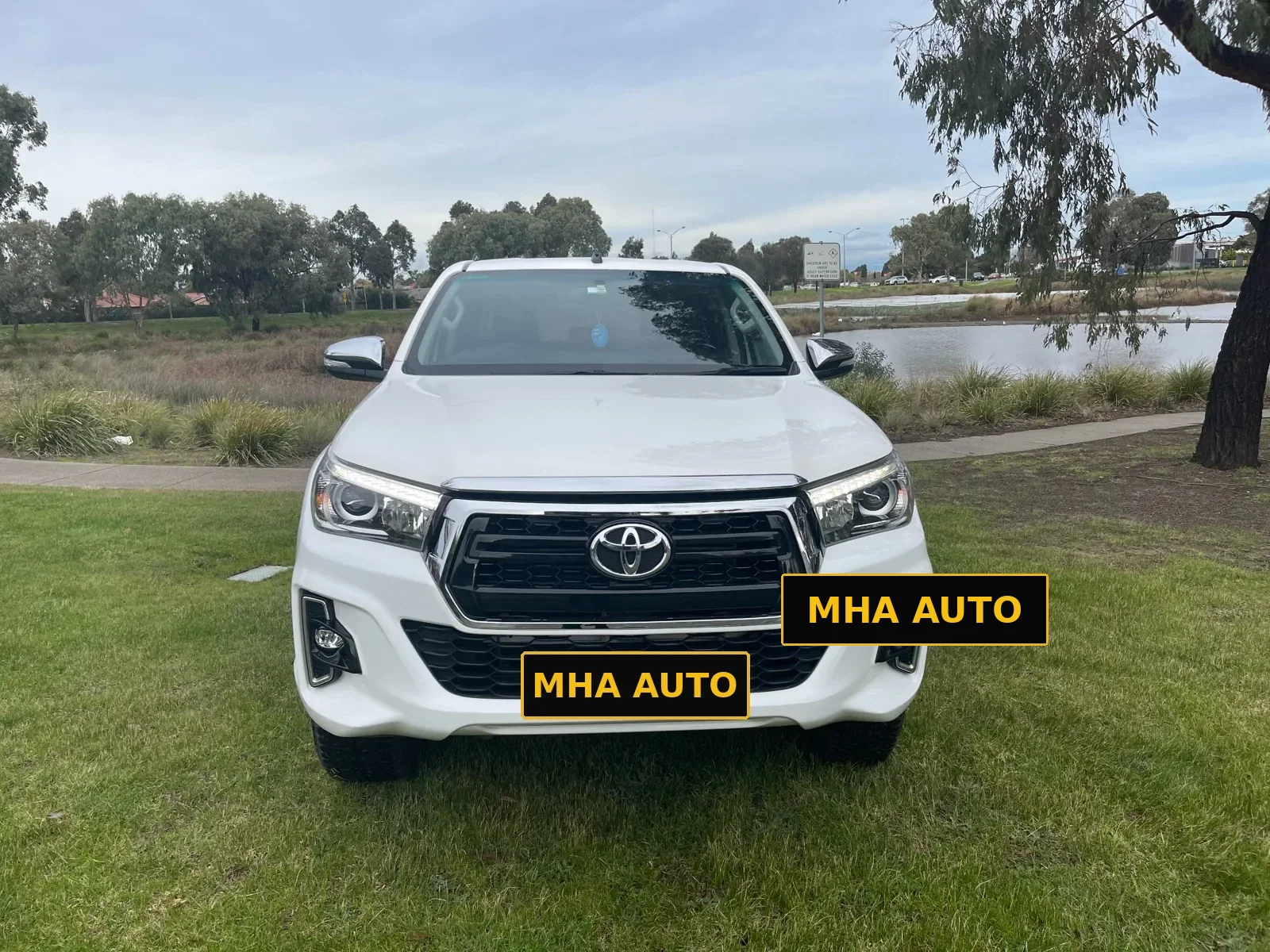 Toyota Hilux front finish by MHA Auto Detailing