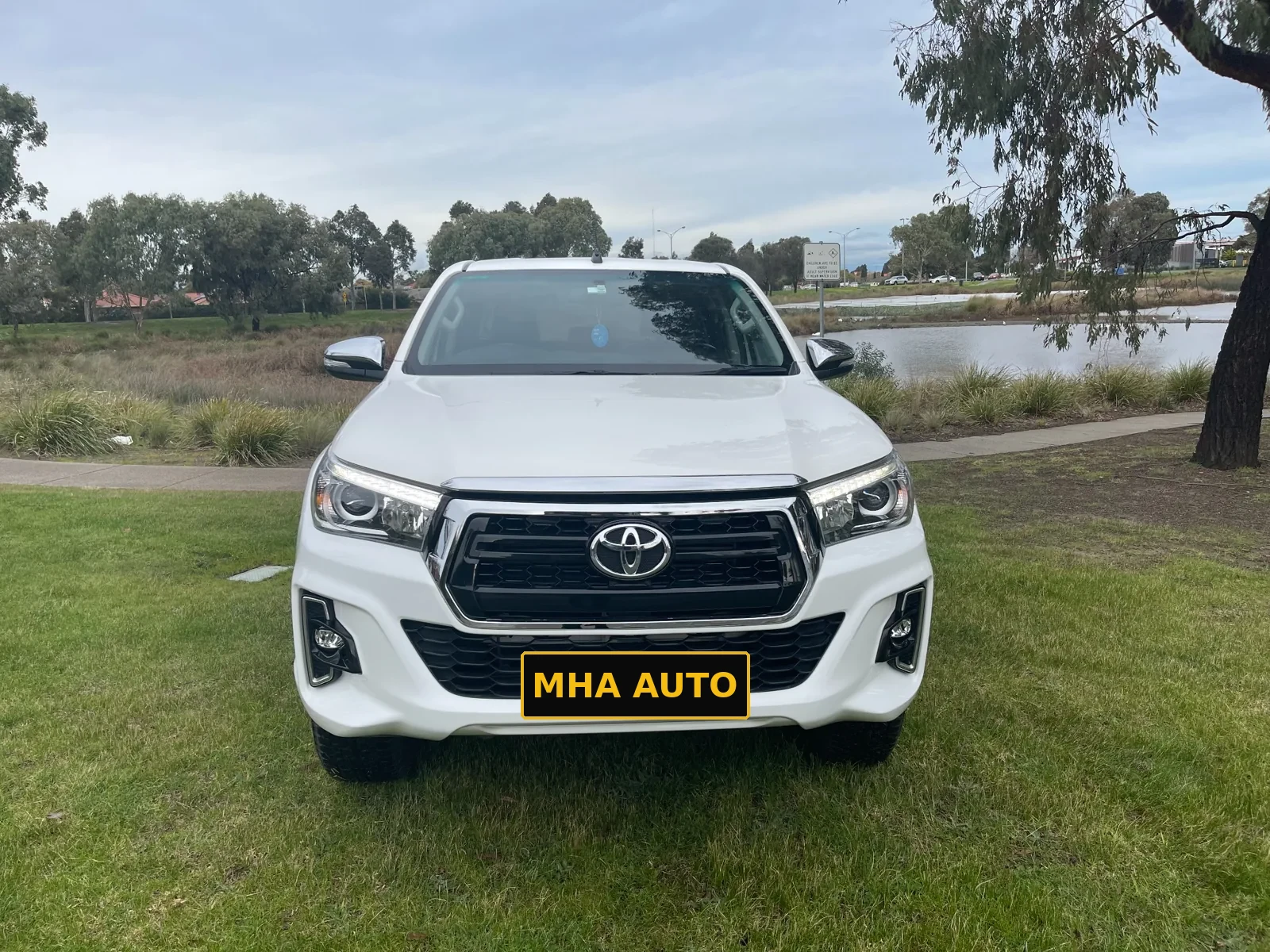 Toyota Hilux detail by MHA Auto Detailing